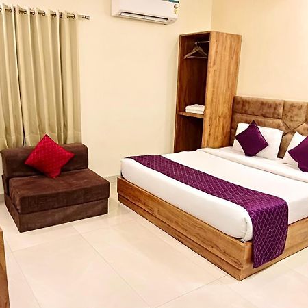 Hampton Hotel - 200 Mt From Golden Temple Amritsar Zewnętrze zdjęcie